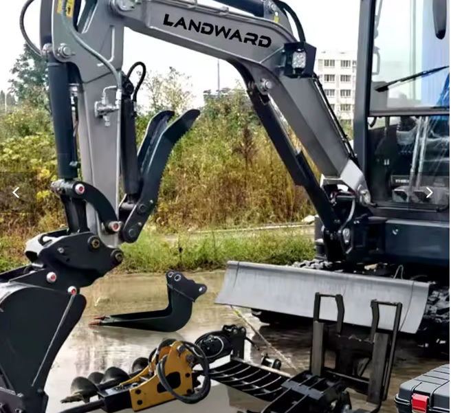 Landward 3 Ton Mini Excavator Yanmar/Kubota Engine Excavators 2.5 Ton Digger
